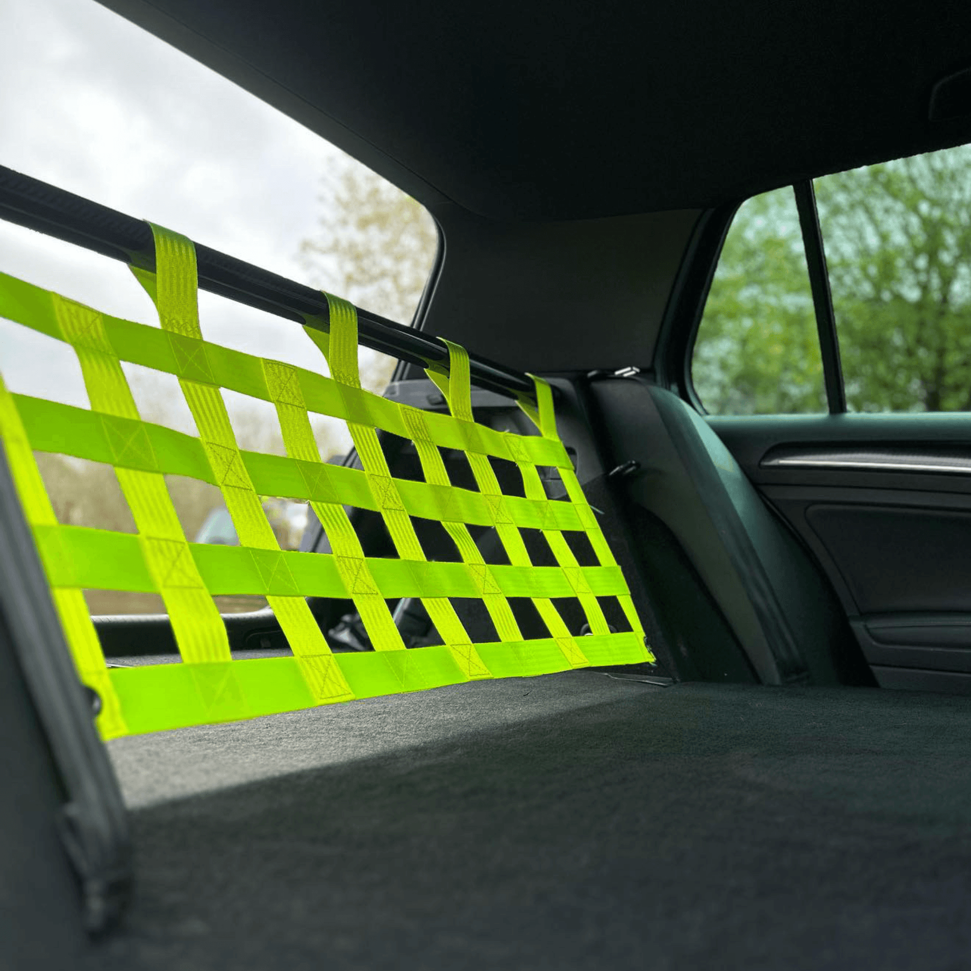 VW Golf Mk8 R GTI Strut bar and Cargo net cargo-nets.co.uk