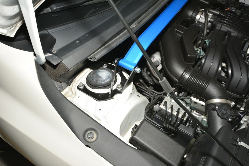 HARDRACE FRONT STRUT BRACE HardRace