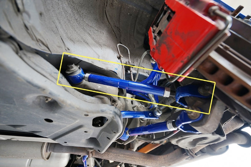 HARDRACE REAR TRACTION ROD ADJUSTABLE HardRace