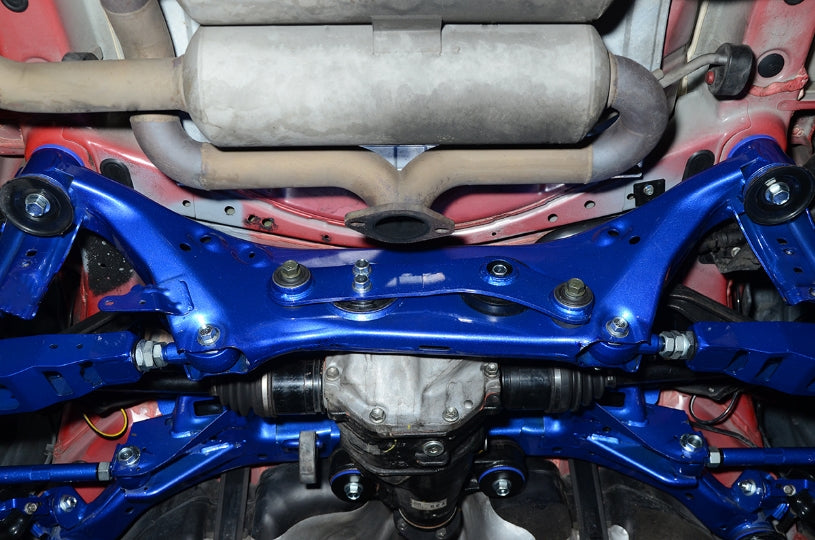 HARDRACE REAR DIFFERENTIAL SUPPORT ARM HardRace