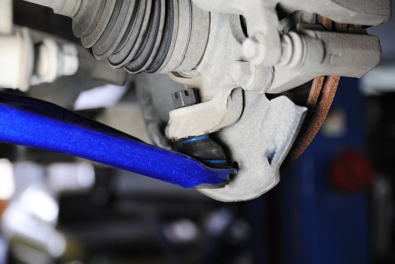 HARDRACE FRONT LOWER CONTROL ARM HardRace