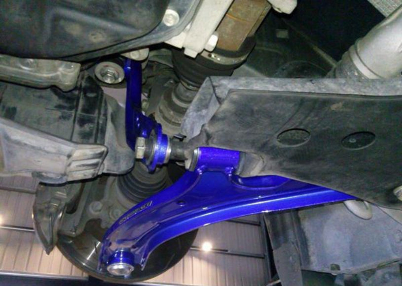 HARDRACE FRONT LOWER CONTROL ARM HardRace