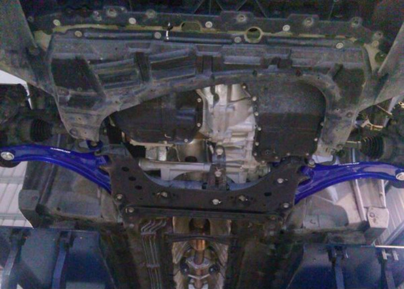 HARDRACE FRONT LOWER CONTROL ARM HardRace