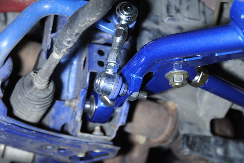 HARDRACE FRONT LOWER ARM & STABILISER LINK HardRace