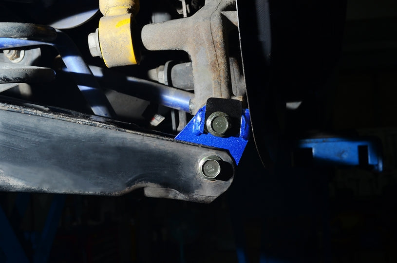 HARDRACE REAR ARM LOWERING KIT HardRace