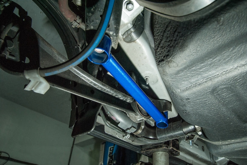 HARDRACE REAR LOWER LATERAL BRACE HardRace
