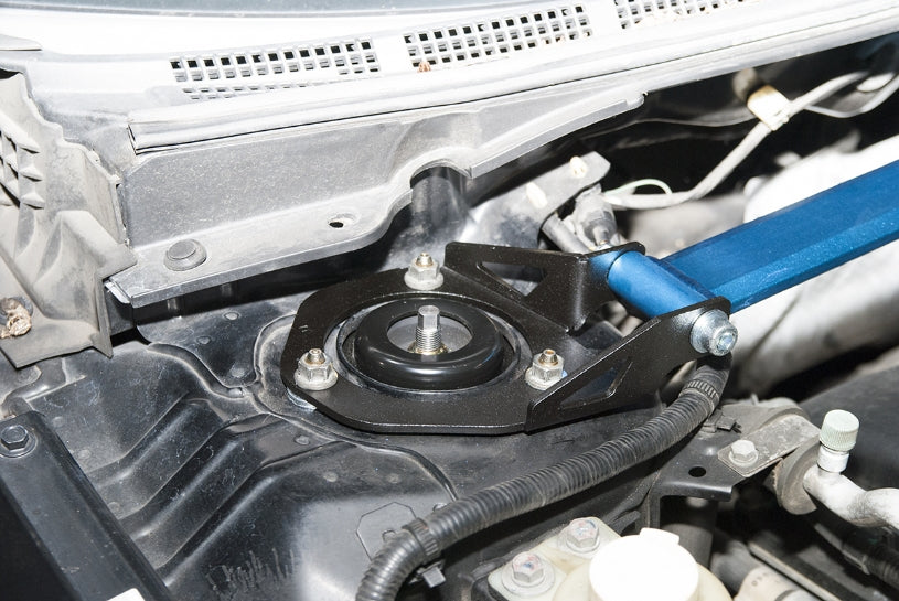 HARDRACE FRONT STRUT BRACE HardRace