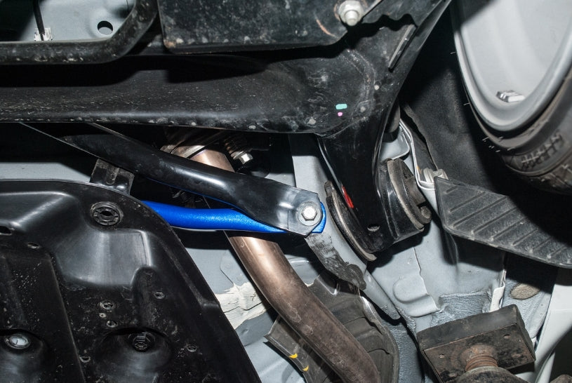 HARDRACE REAR CENTER BRACE HardRace
