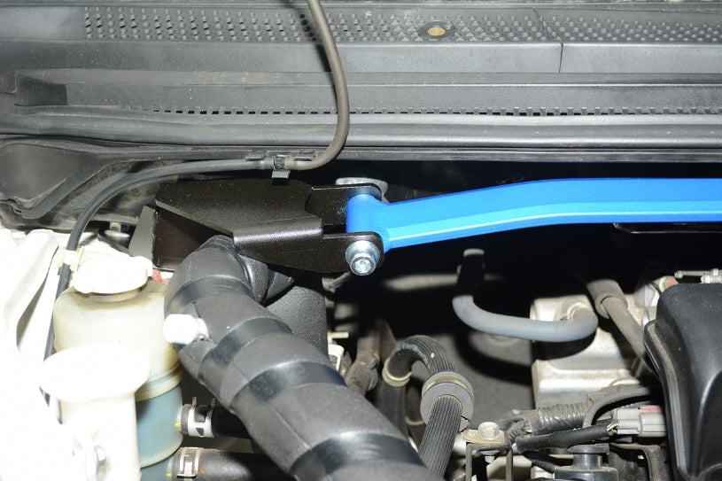 HARDRACE FRONT STRUT BRACE HardRace