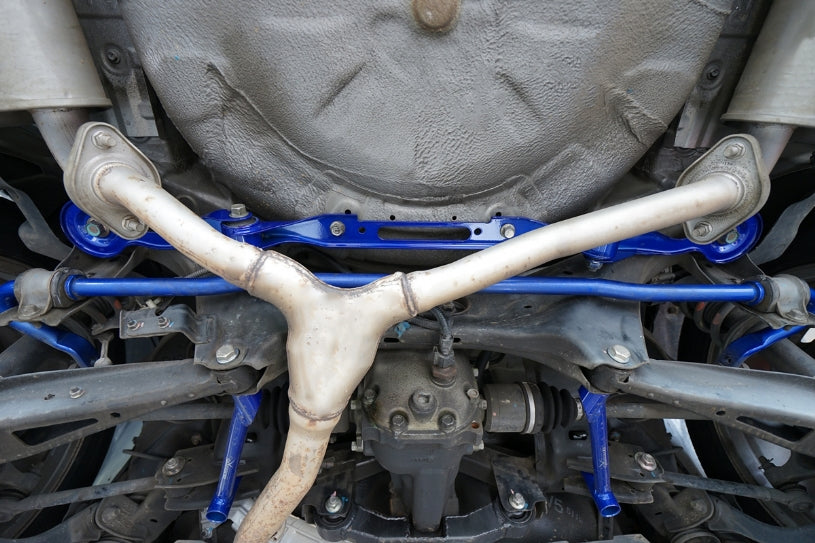 HARDRACE REAR SUBFRAME SUPPORT BAR HardRace