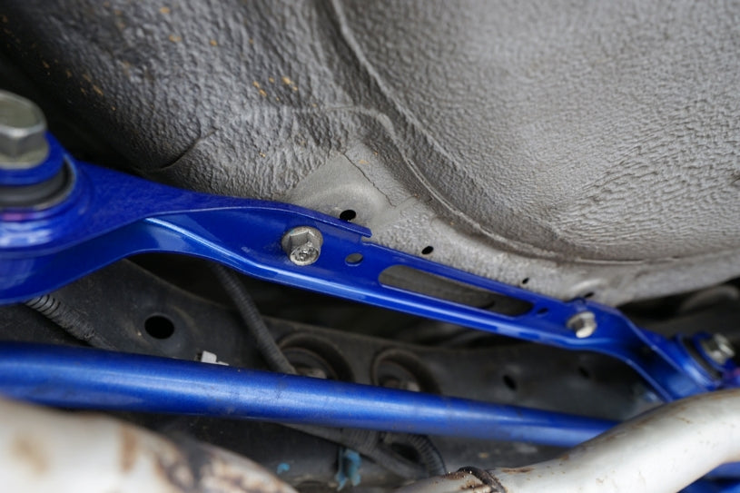HARDRACE REAR SUBFRAME SUPPORT BAR HardRace