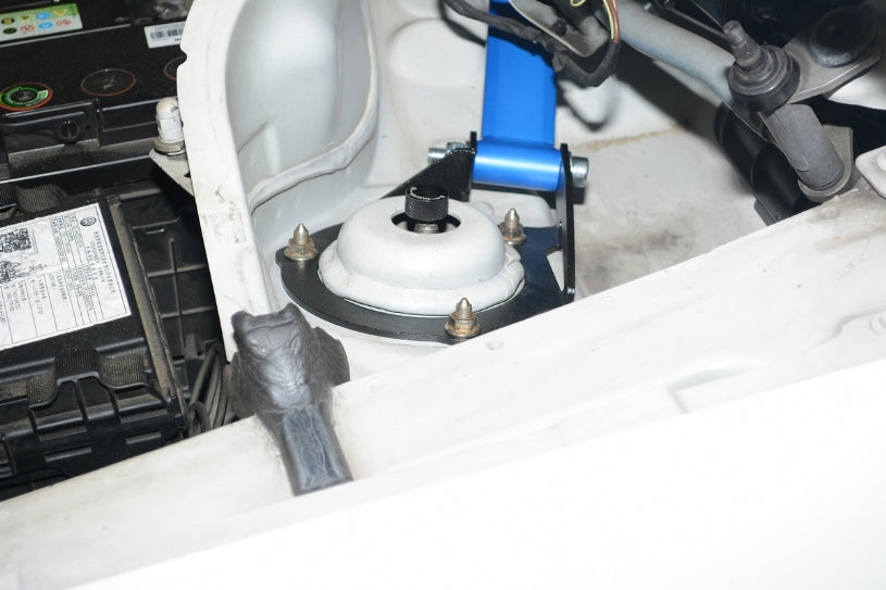HARDRACE FRONT STRUT BRACE HardRace