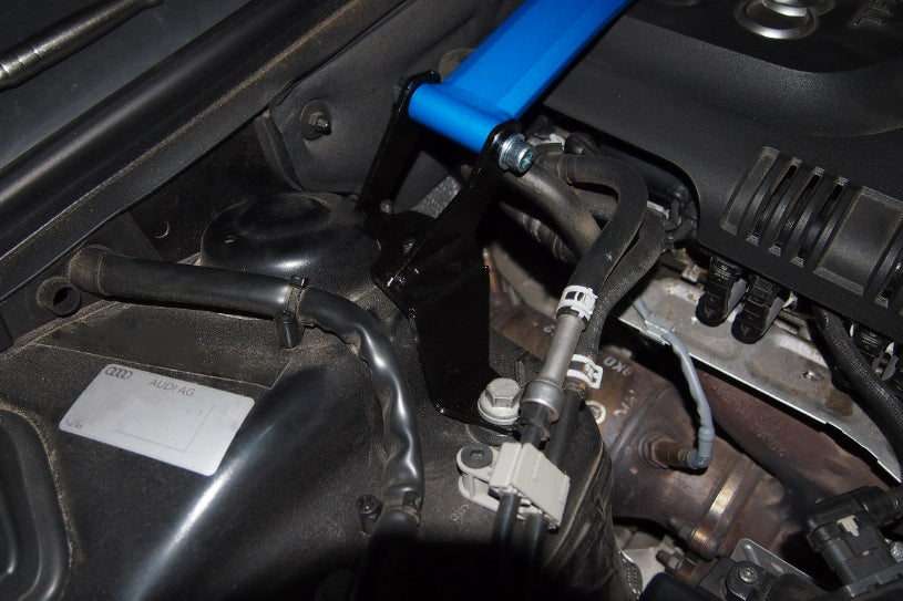 HARDRACE FRONT STRUT BRACE HardRace