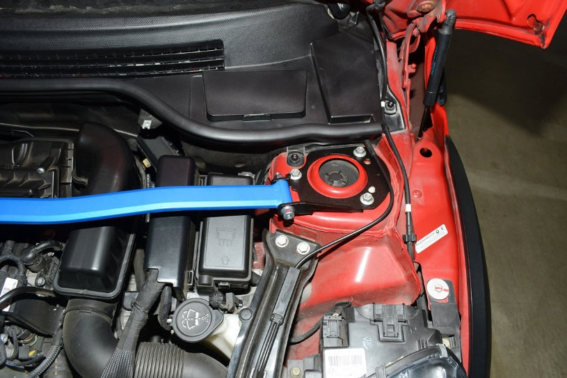 HARDRACE FRONT STRUT BRACE HardRace