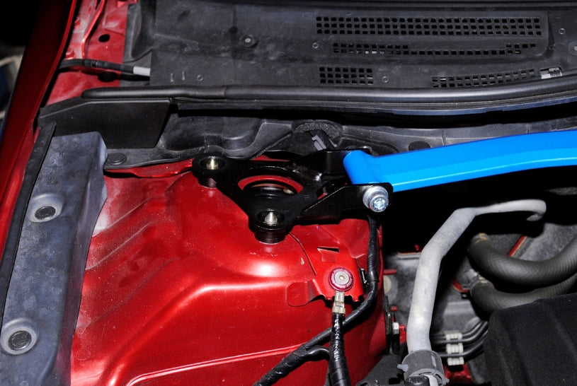 HARDRACE FRONT STRUT BRACE HardRace