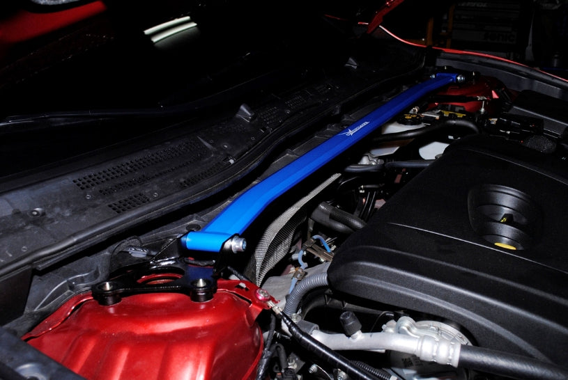 HARDRACE FRONT STRUT BRACE HardRace