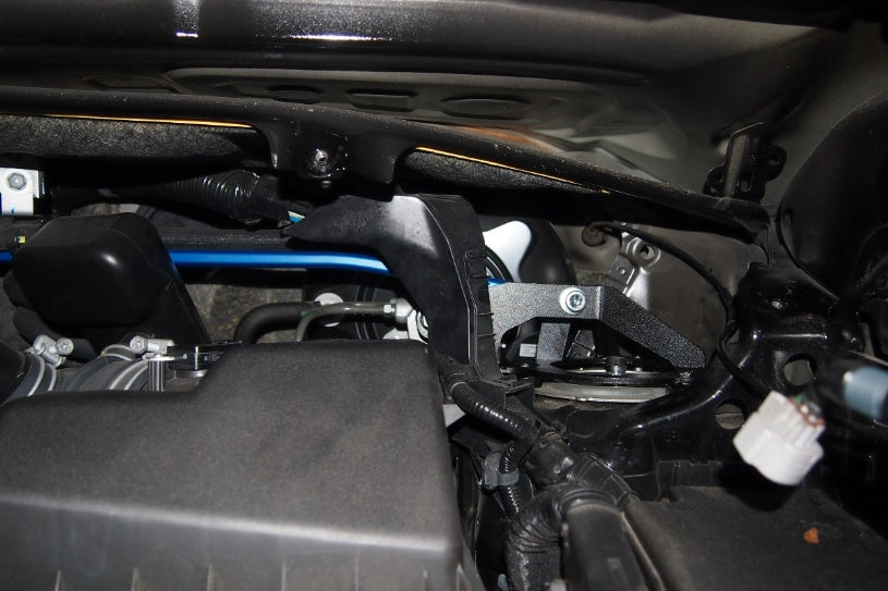 HARDRACE FRONT STRUT BRACE HardRace