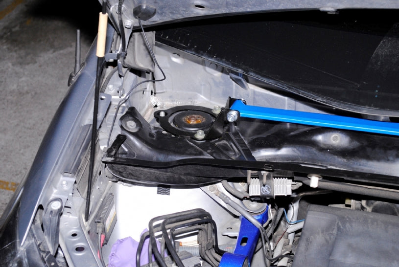 HARDRACE FRONT STRUT BRACE HardRace