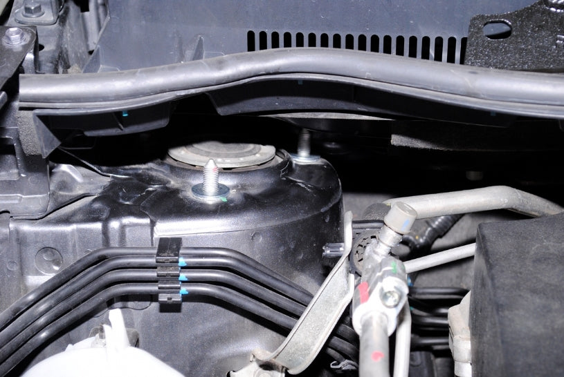 HARDRACE FRONT STRUT BRACE HardRace