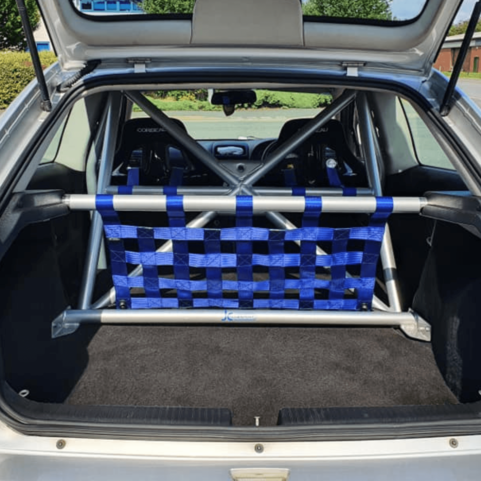 Vauxhall Astra Mk4 SRI GSI Strut bar and Cargo net cargo-nets.co.uk