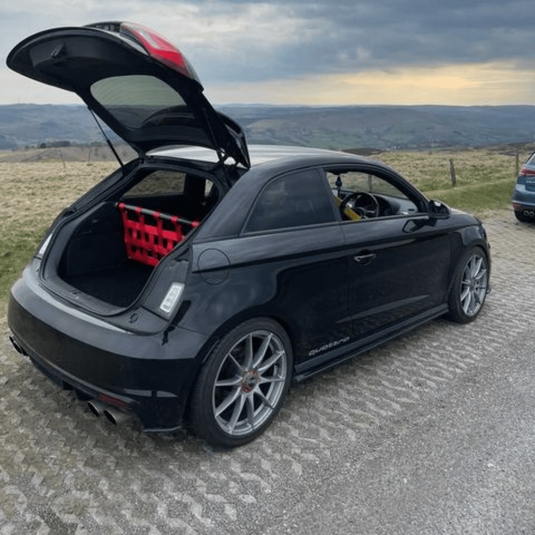 Audi A1 S1 Strut bar and Cargo net cargo-nets.co.uk