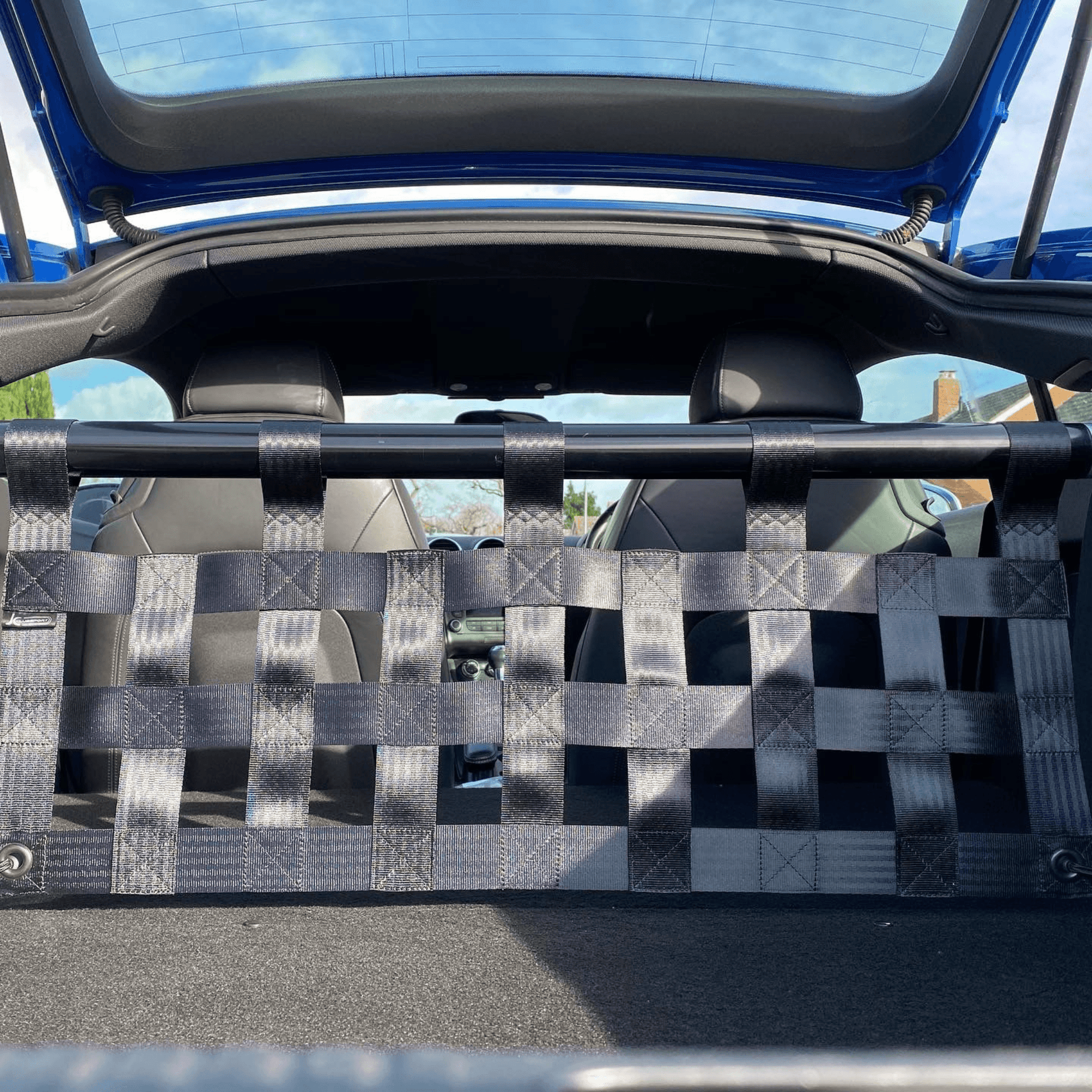 Audi TT Mk2 8J Strut bar and Cargo net cargo-nets.co.uk
