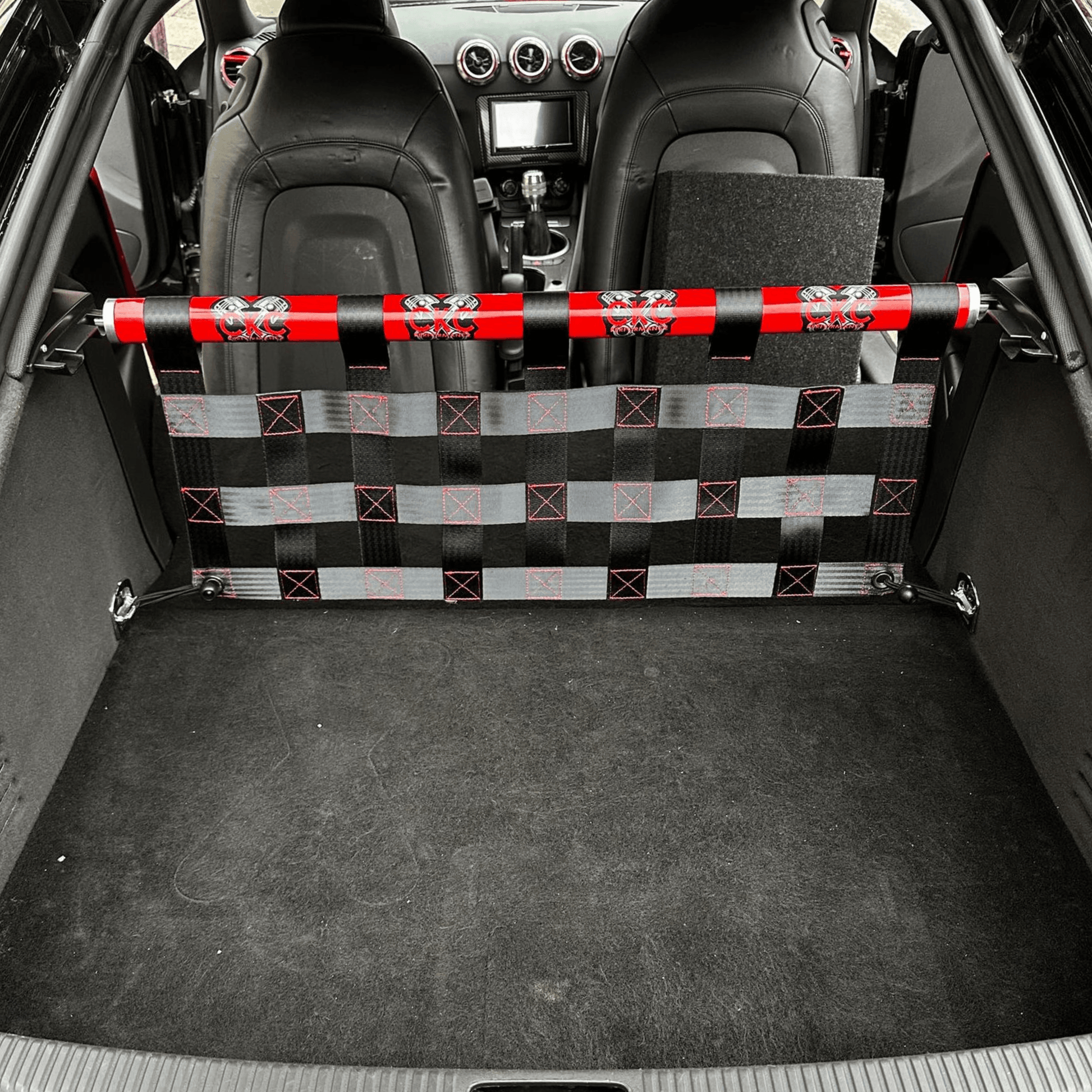 Audi TT Mk2 8J Strut bar and Cargo net cargo-nets.co.uk