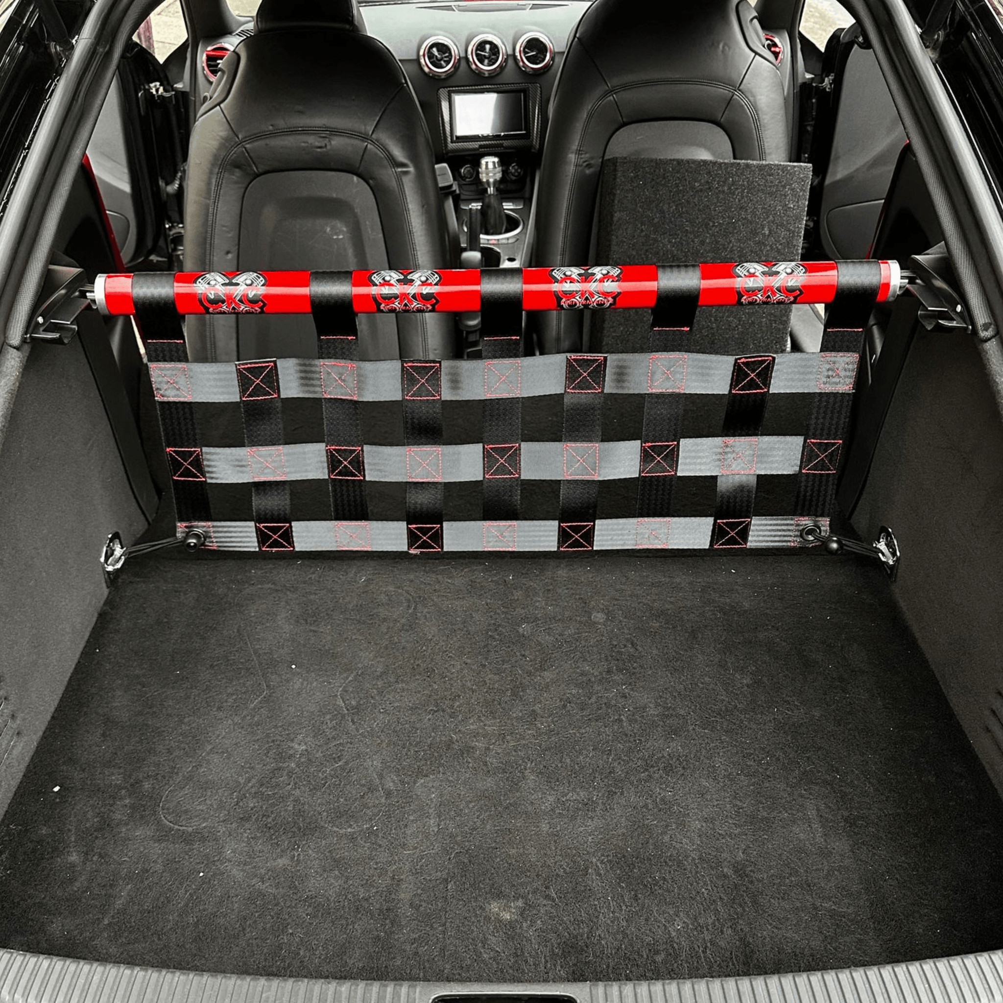 Audi TT Mk2 8J Strut bar and Cargo net cargo-nets.co.uk