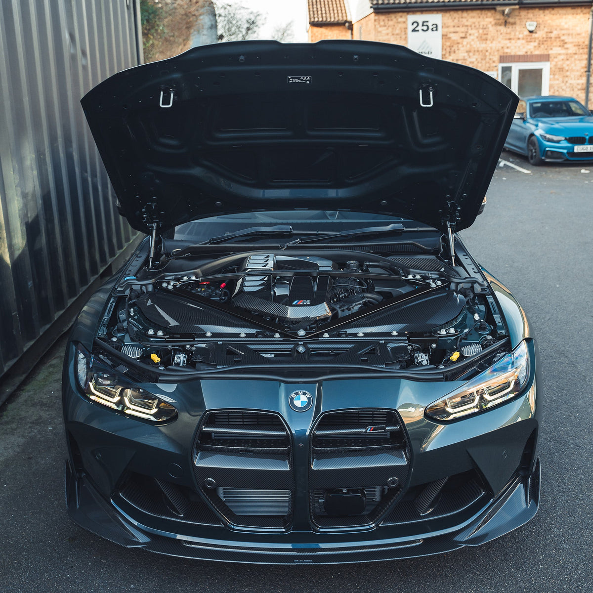 BMW G81 M3 TOURING FULL CARBON FIBRE ULTIMATE ENGINE DRESS UP KIT