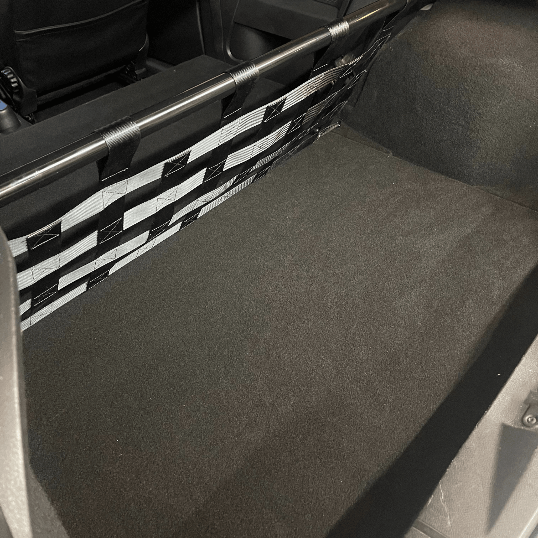 Ford Fiesta Mk6 ST150 Strut bar and Cargo net cargo-nets.co.uk
