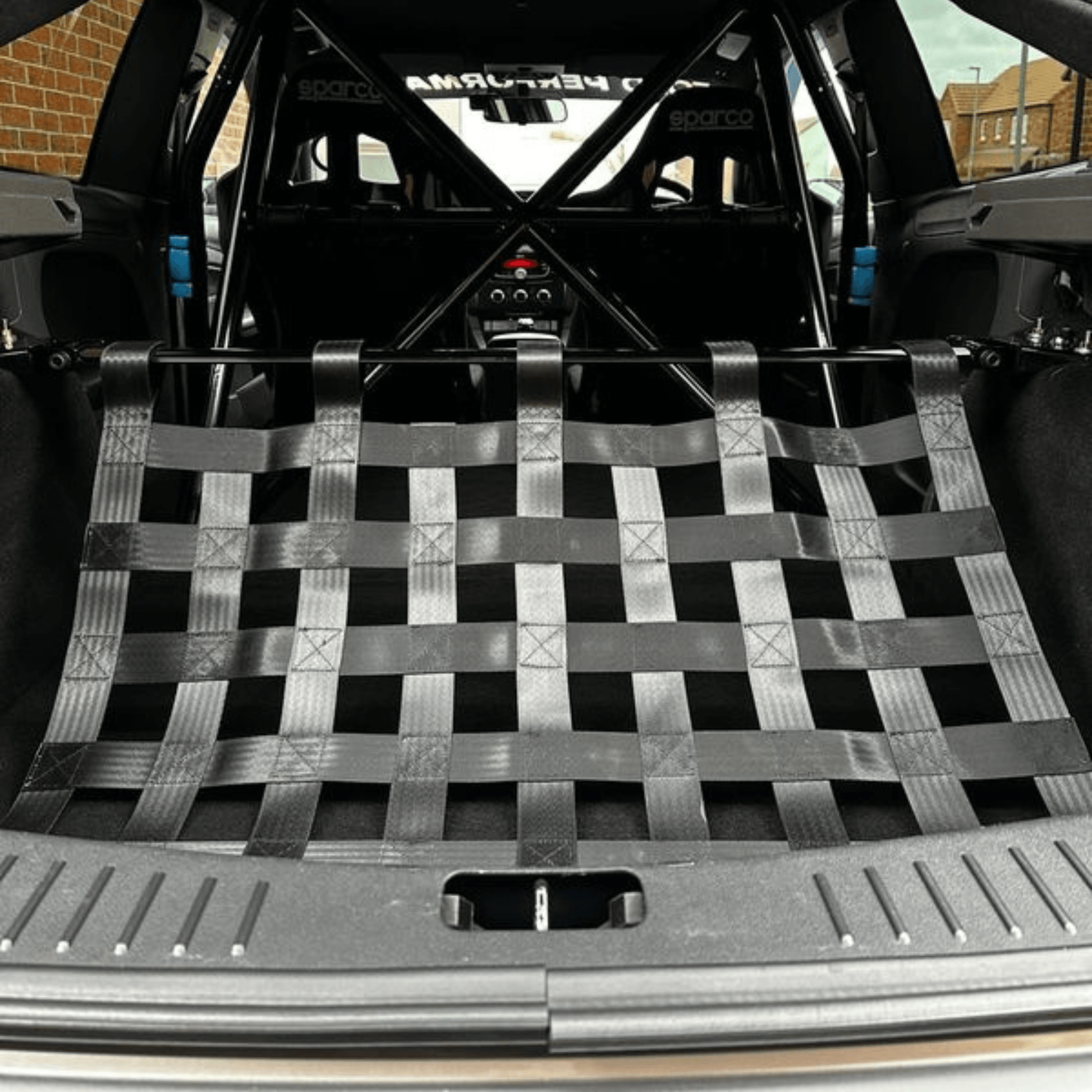 Ford Focus Mk2 ST RS Strut bar and Cargo net cargo-nets.co.uk