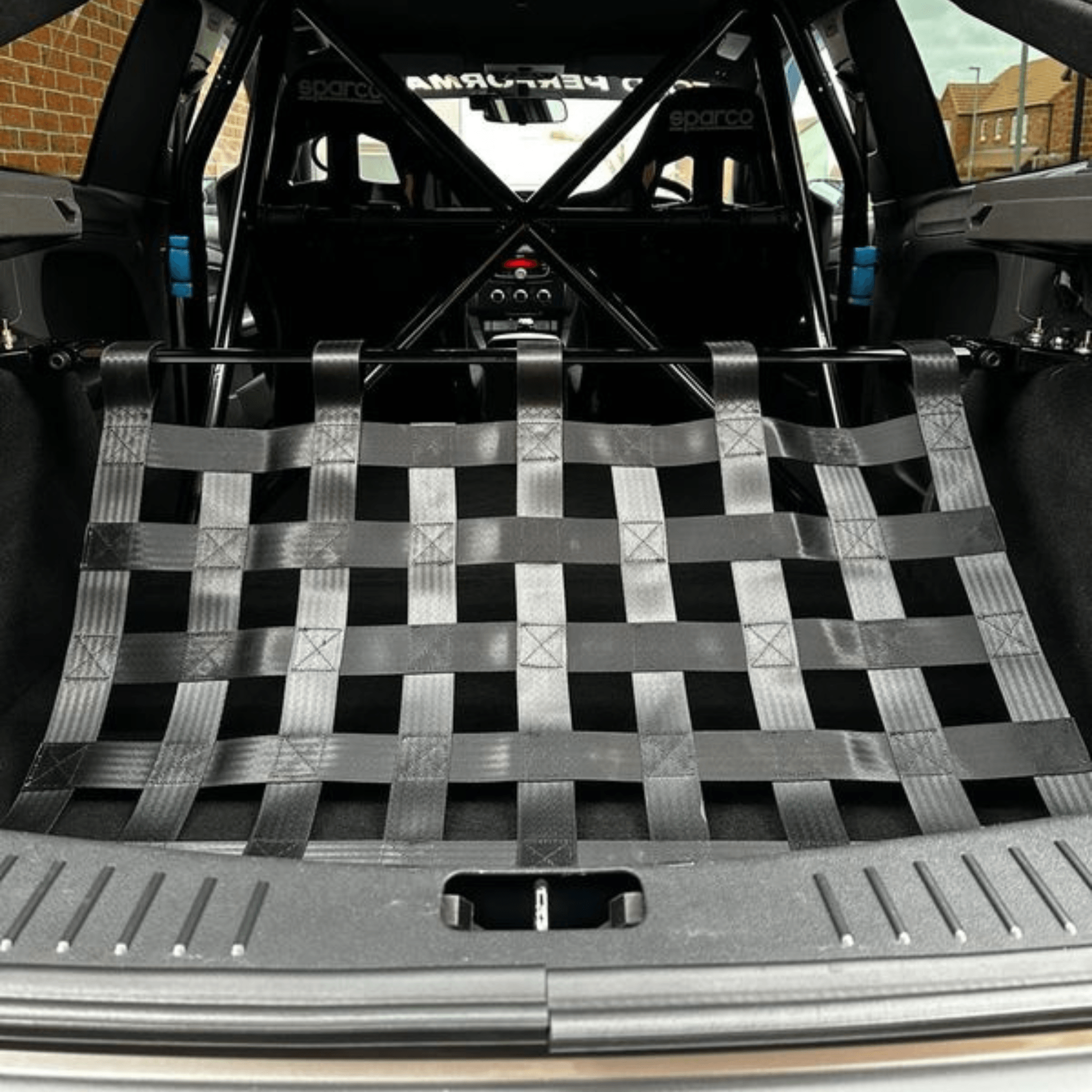Ford Focus Mk2 ST RS Strut bar and Cargo net cargo-nets.co.uk