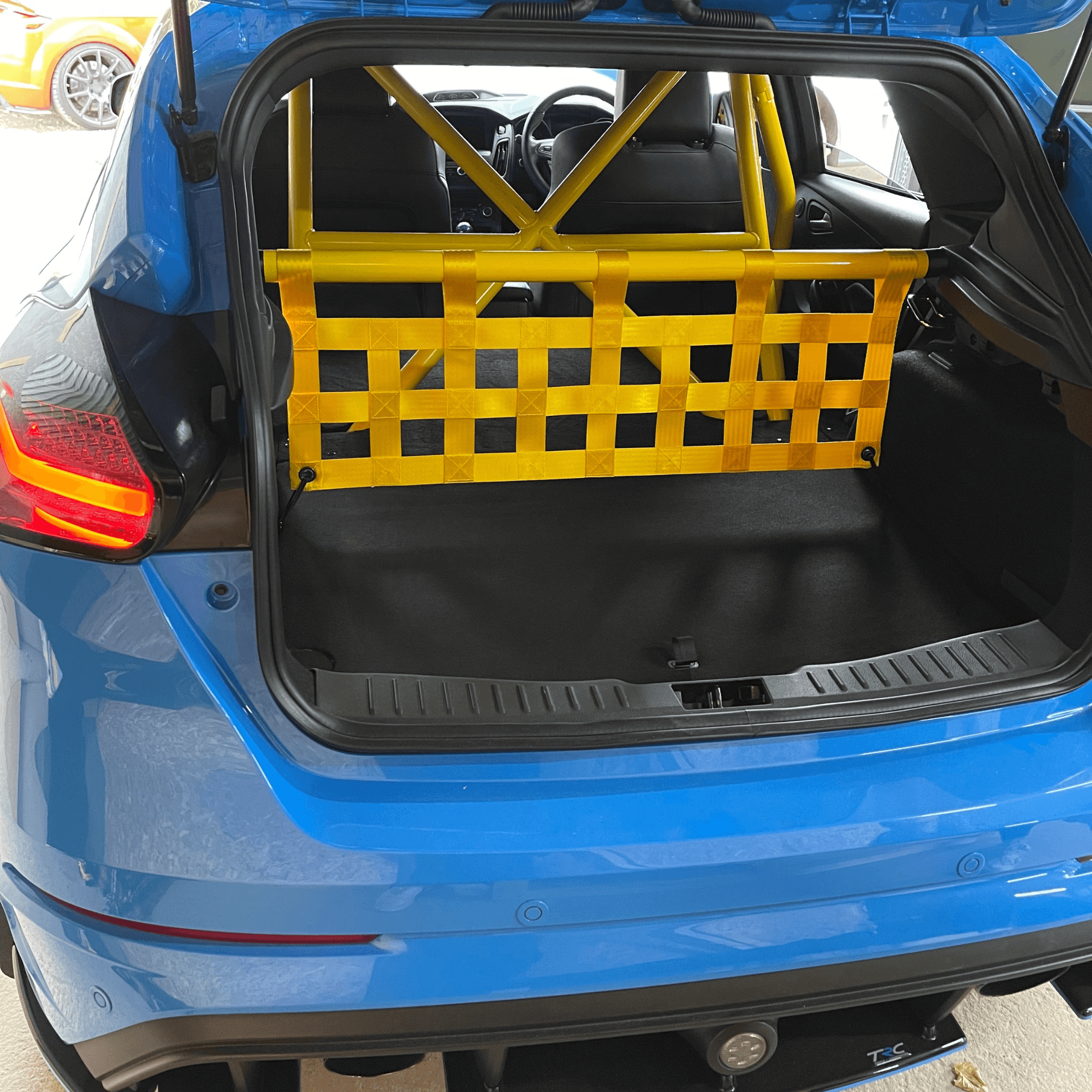 Ford Focus Mk3 ST RS Strut bar and Cargo net cargo-nets.co.uk