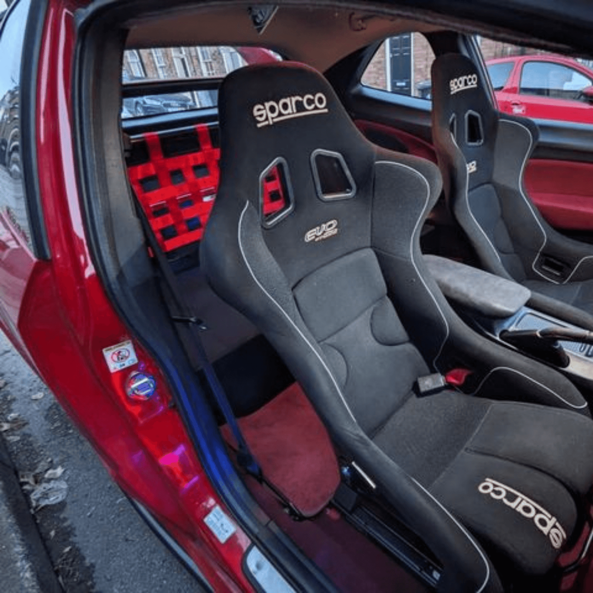 Honda Civic Mk8 FN2 Strut bar and Cargo net cargo-nets.co.uk