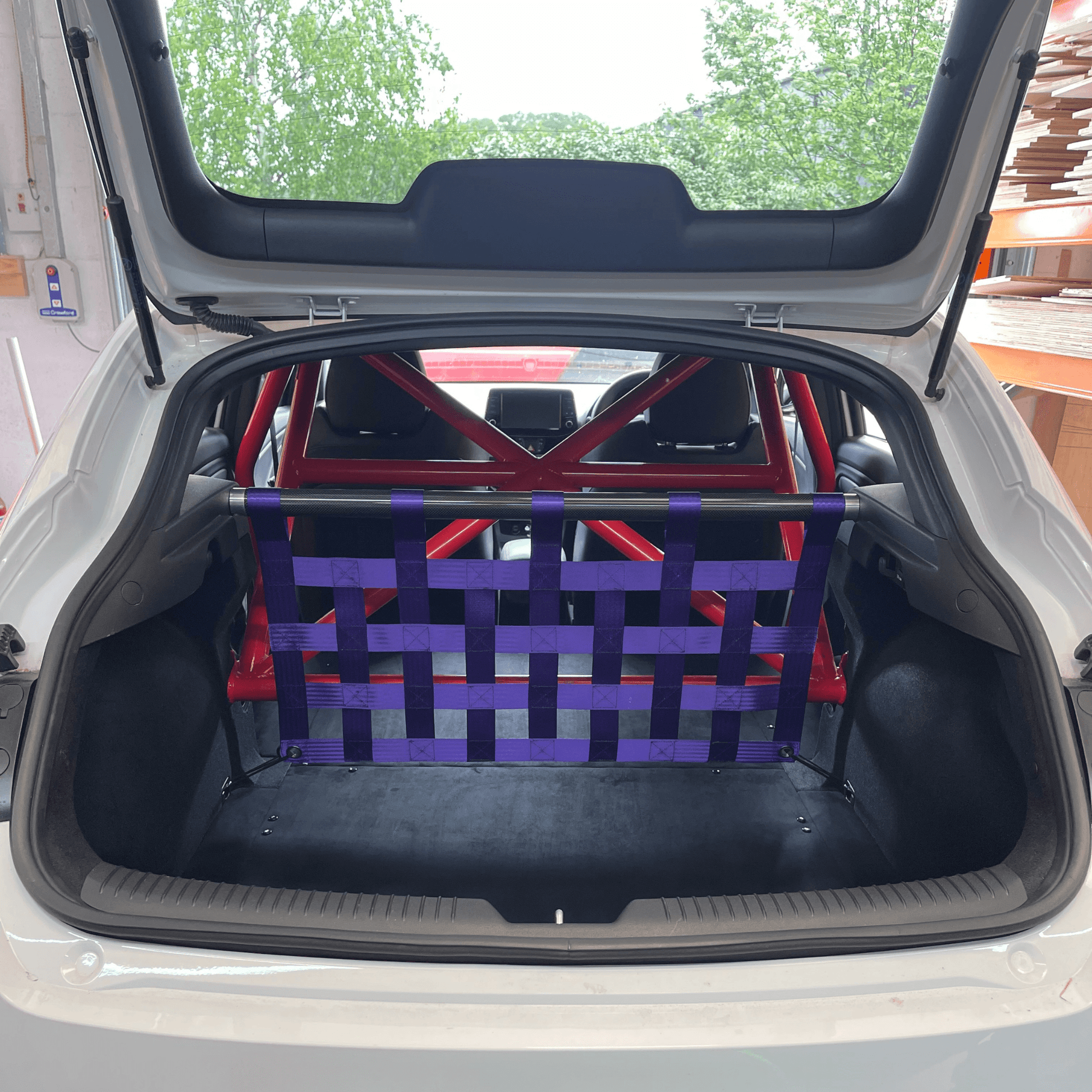 Hyundai i30N Fastback Strut bar and Cargo net cargo-nets.co.uk