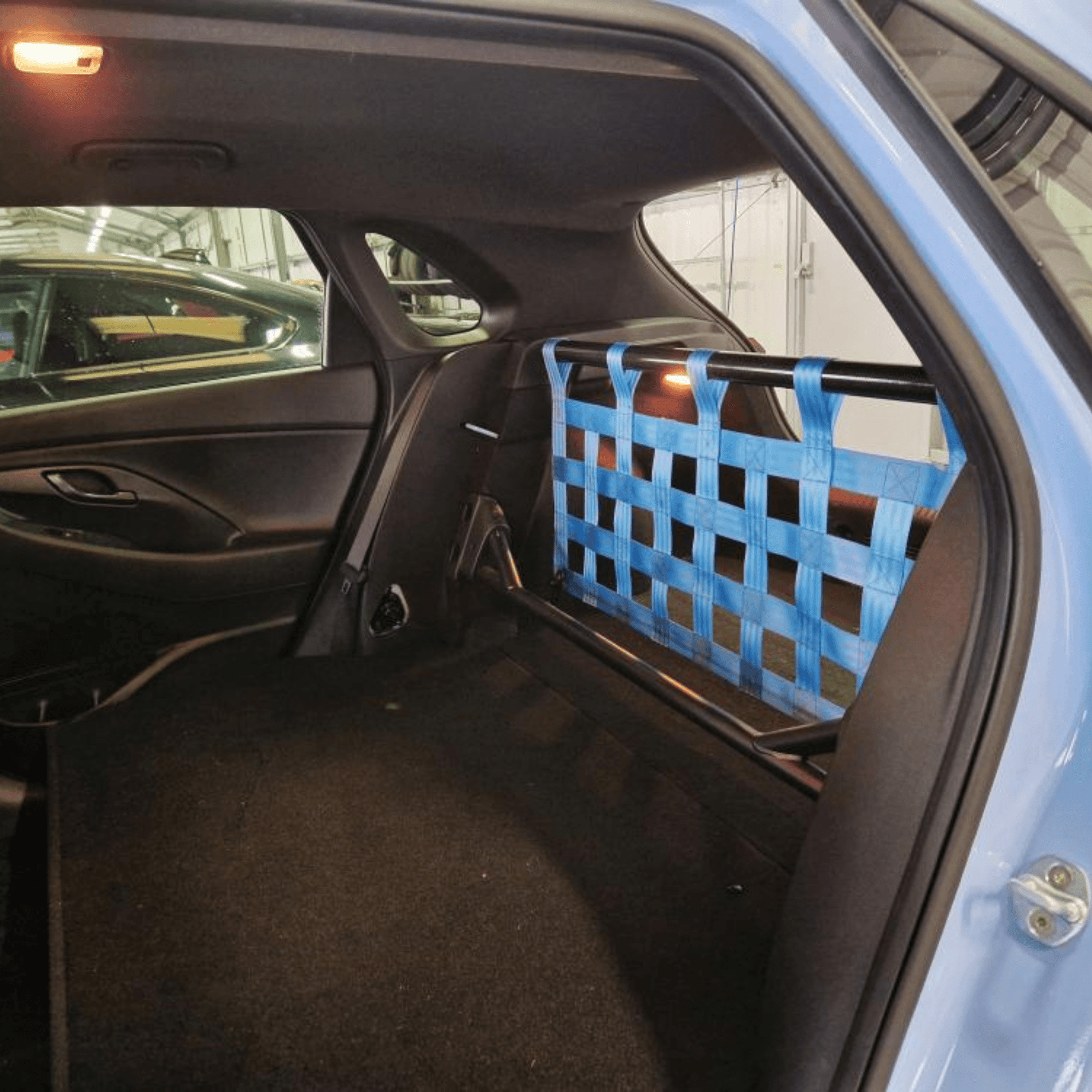 Hyundai i30N Strut bar and Cargo net cargo-nets.co.uk