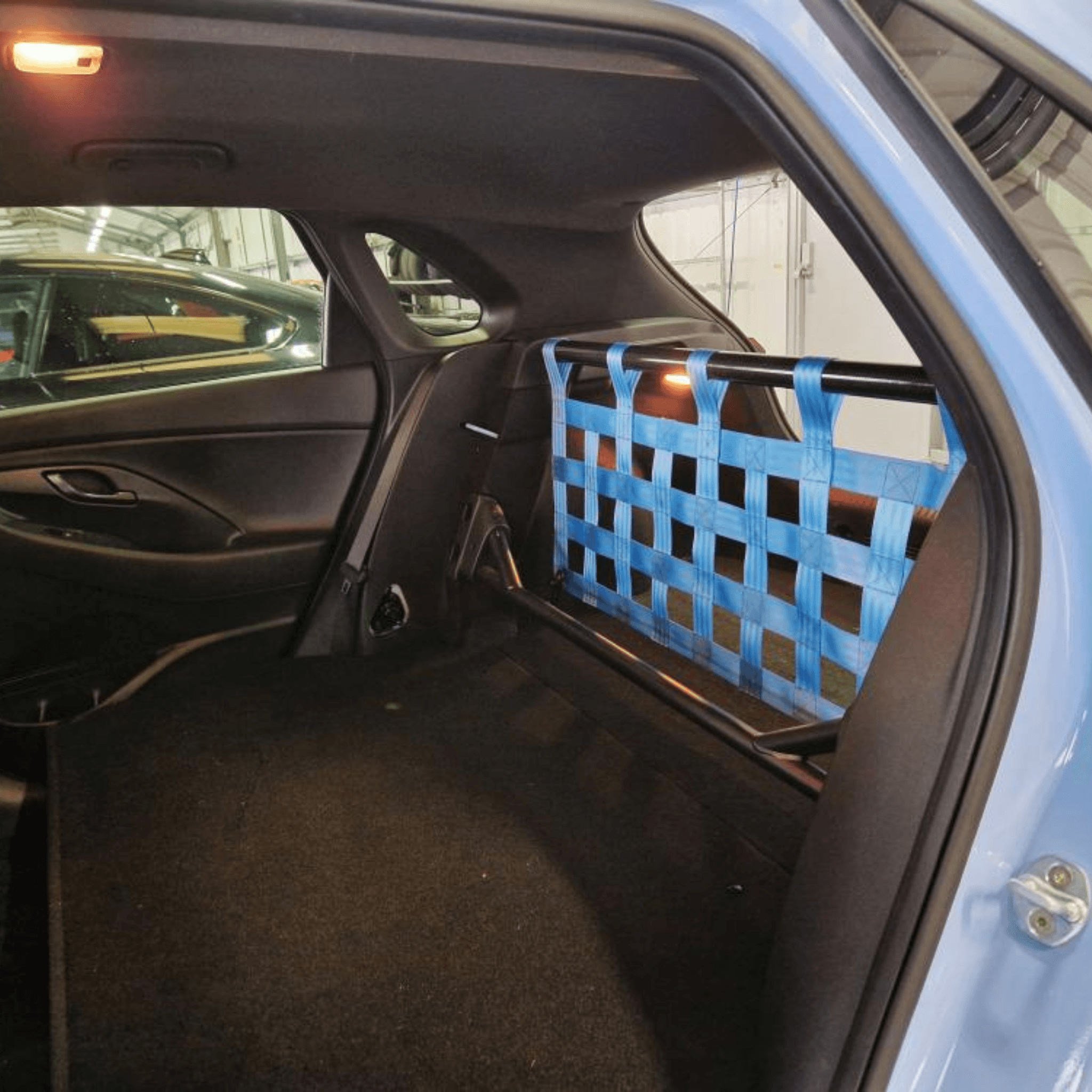 Hyundai i30N Strut bar and Cargo net cargo-nets.co.uk