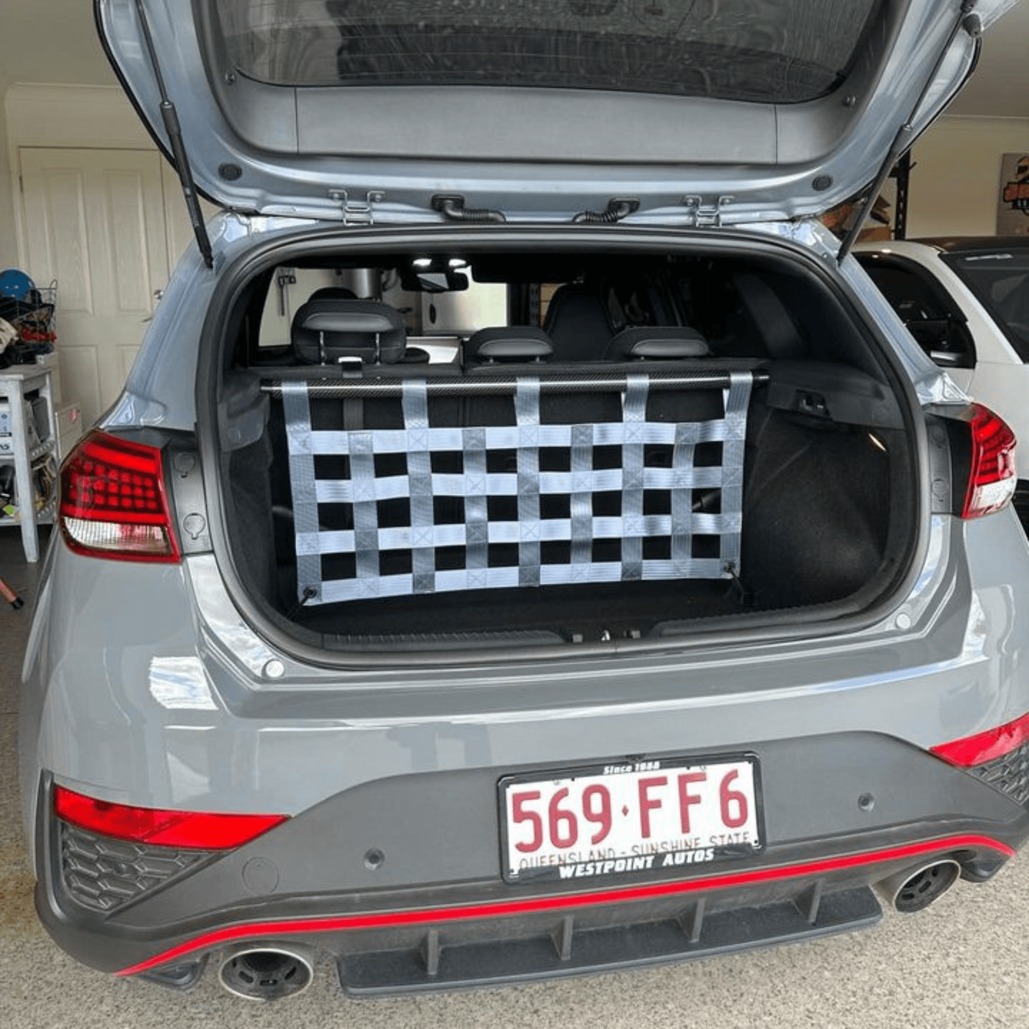 Hyundai i30N Strut bar and Cargo net cargo-nets.co.uk
