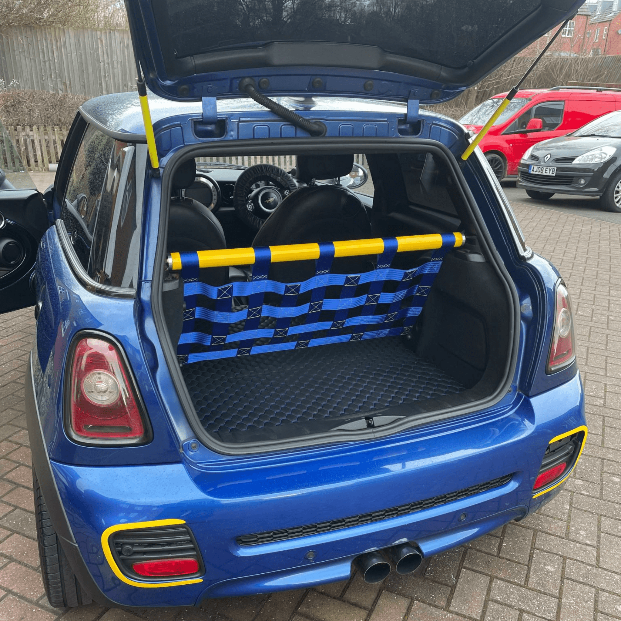 Mini Cooper S R56 Strut bar and Cargo net cargo-nets.co.uk