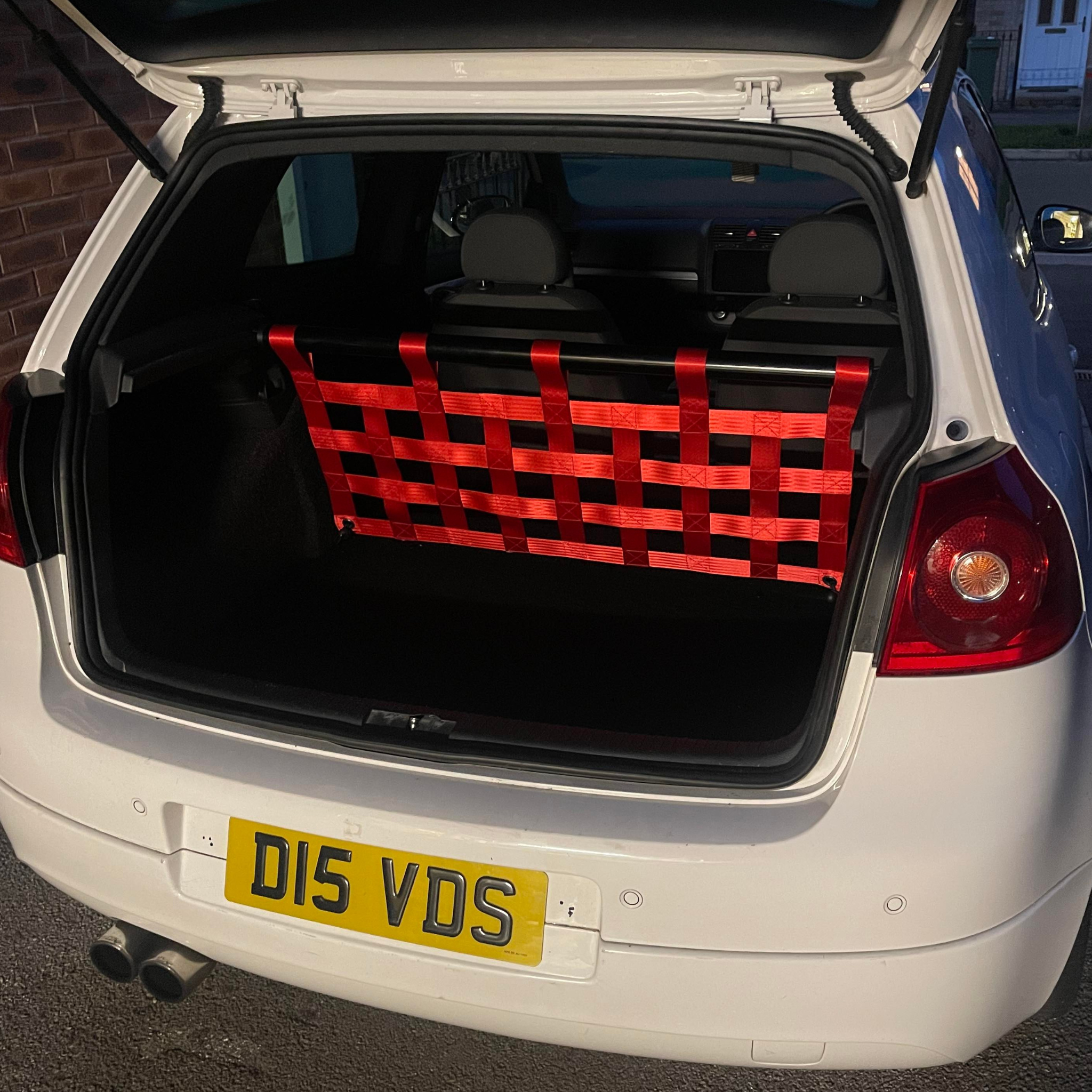 VW Golf Mk5 GTI Strut bar and Cargo net cargo-nets.co.uk