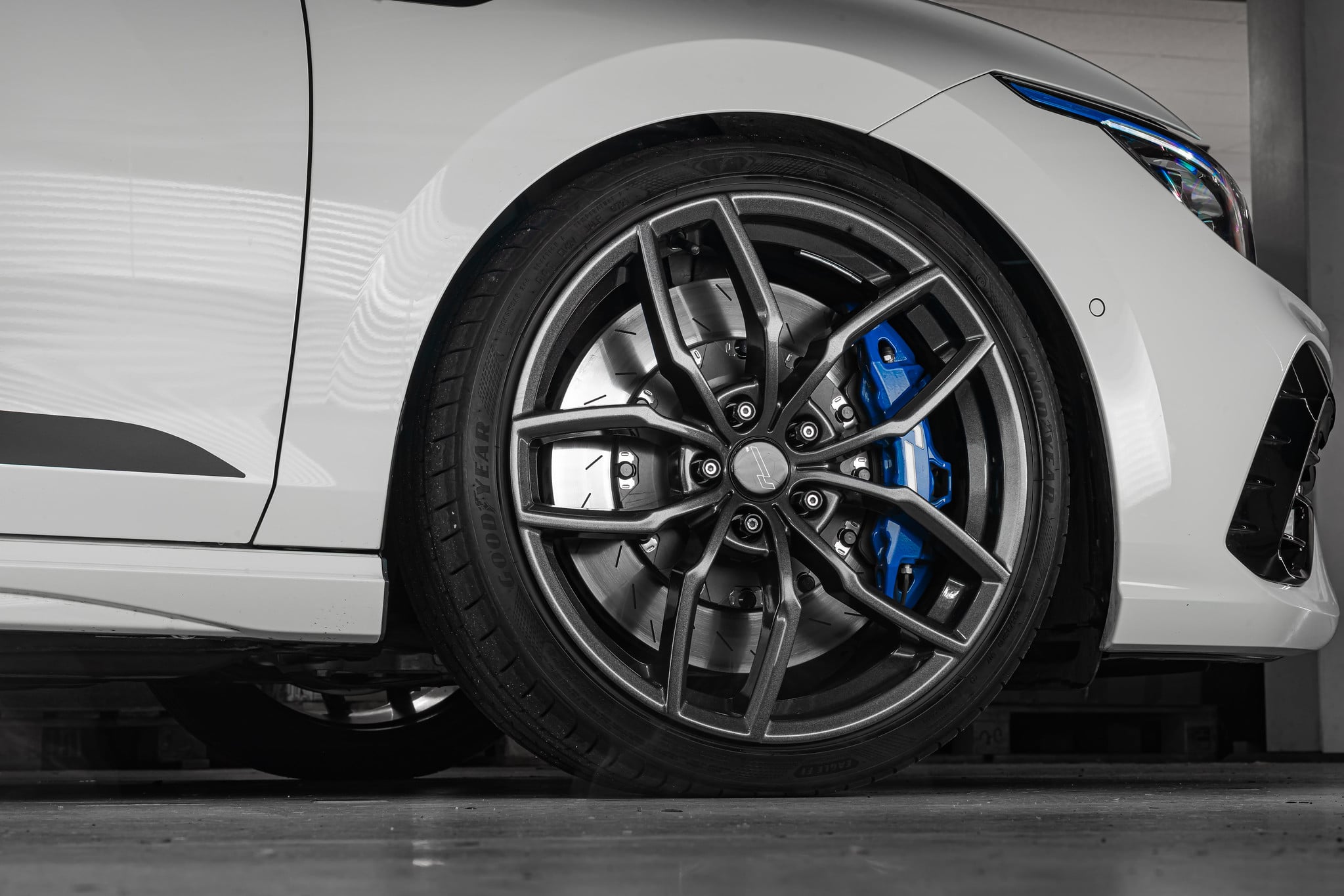 Racingline Sport Lowering Springs VW Golf Mk8 R (Hatch) - VWR31G80R