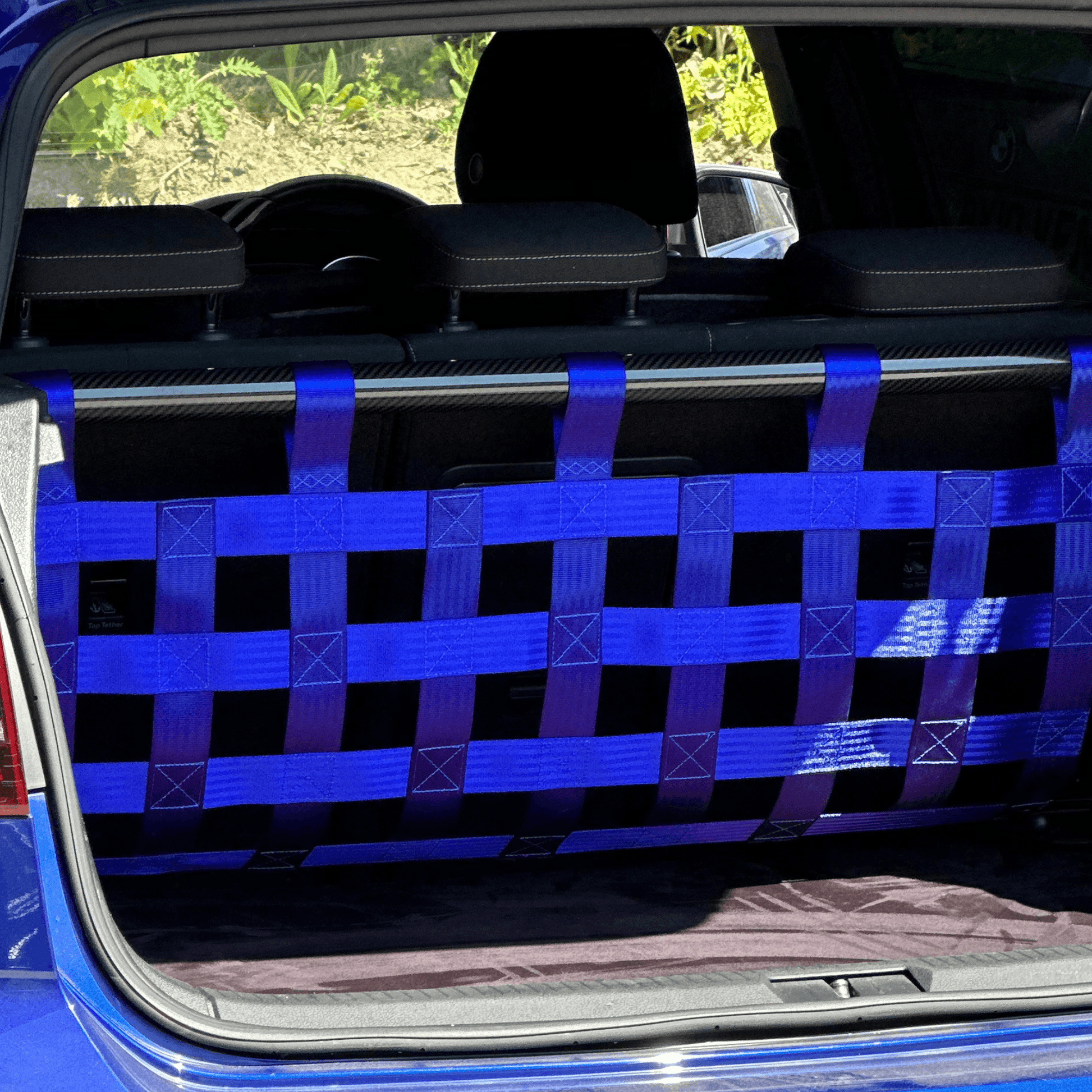 VW Golf Mk7 R GTI Strut bar and Cargo net cargo-nets.co.uk