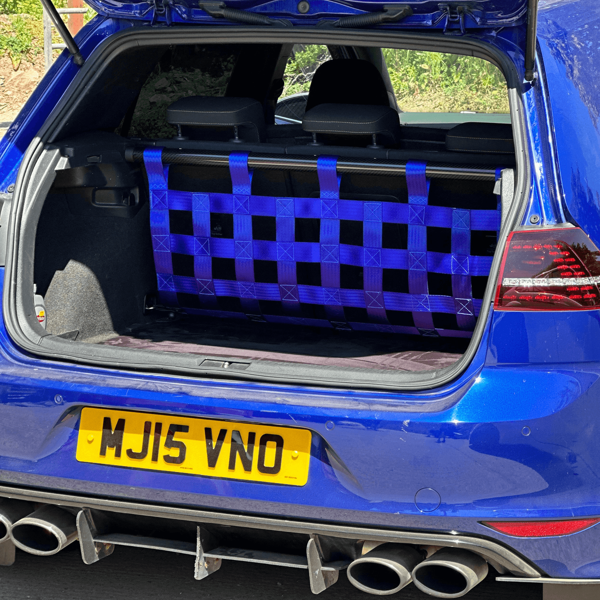 VW Golf Mk7 R GTI Strut bar and Cargo net cargo-nets.co.uk