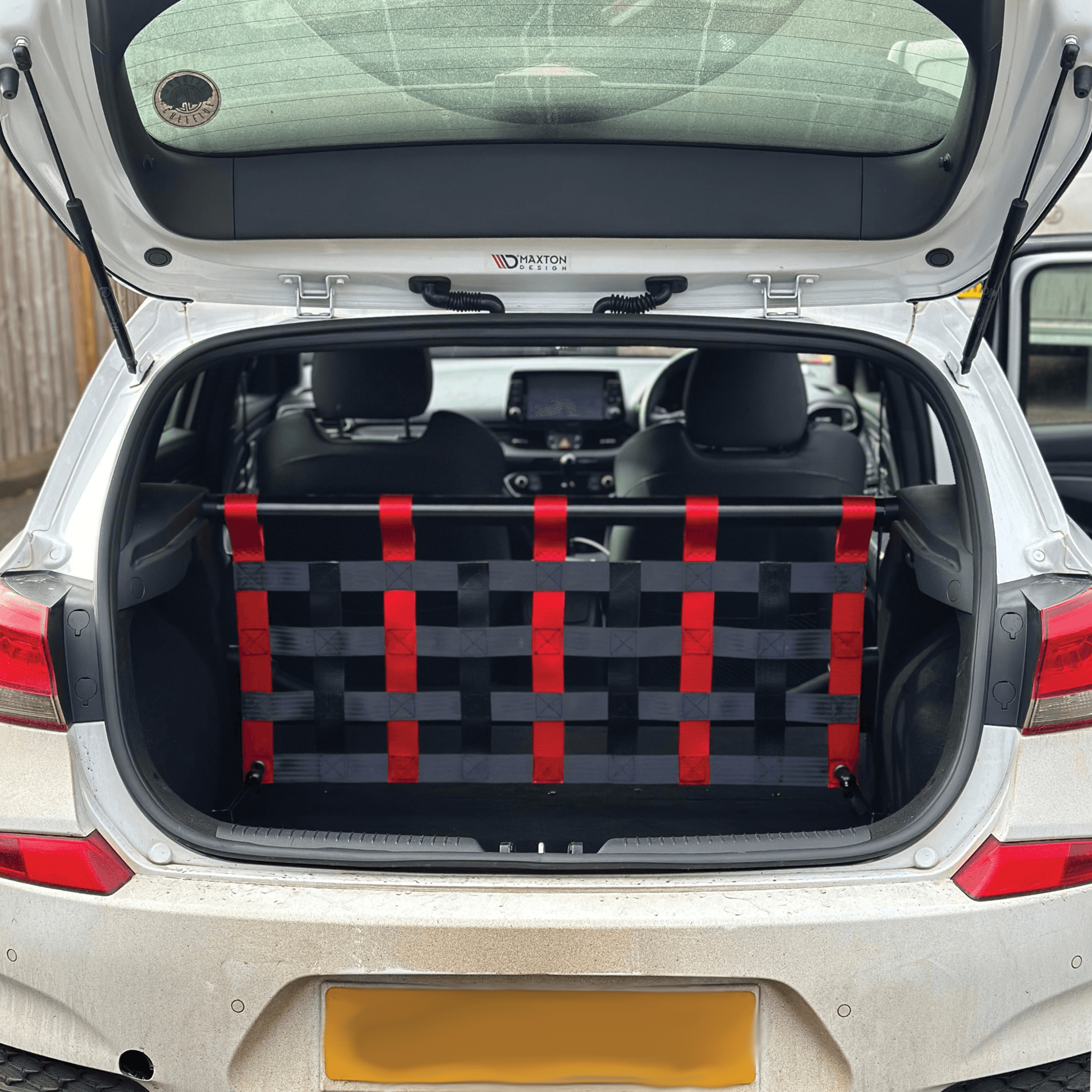 Hyundai i30N Strut bar and Cargo net cargo-nets.co.uk