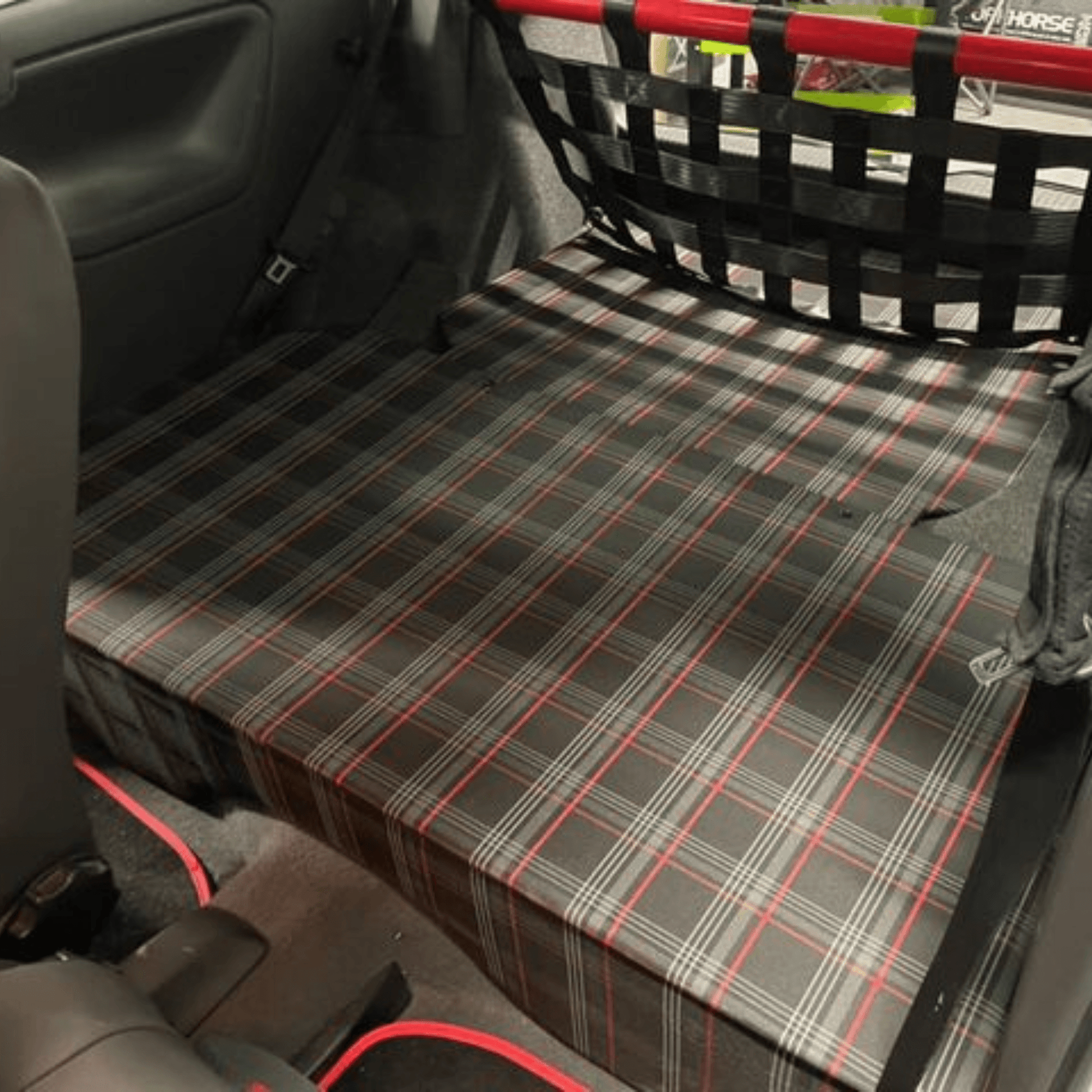 VW Polo Mk3 6n2 GTI Strut bar and Cargo net cargo-nets.co.uk