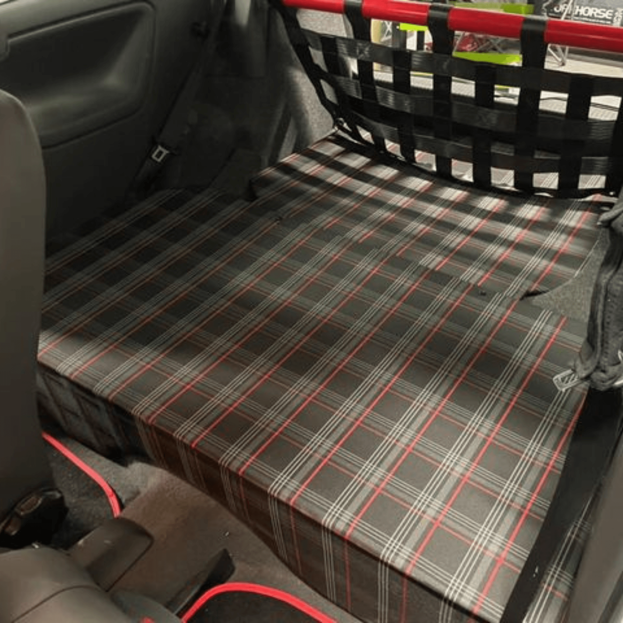 VW Polo Mk3 6n2 GTI Strut bar and Cargo net cargo-nets.co.uk