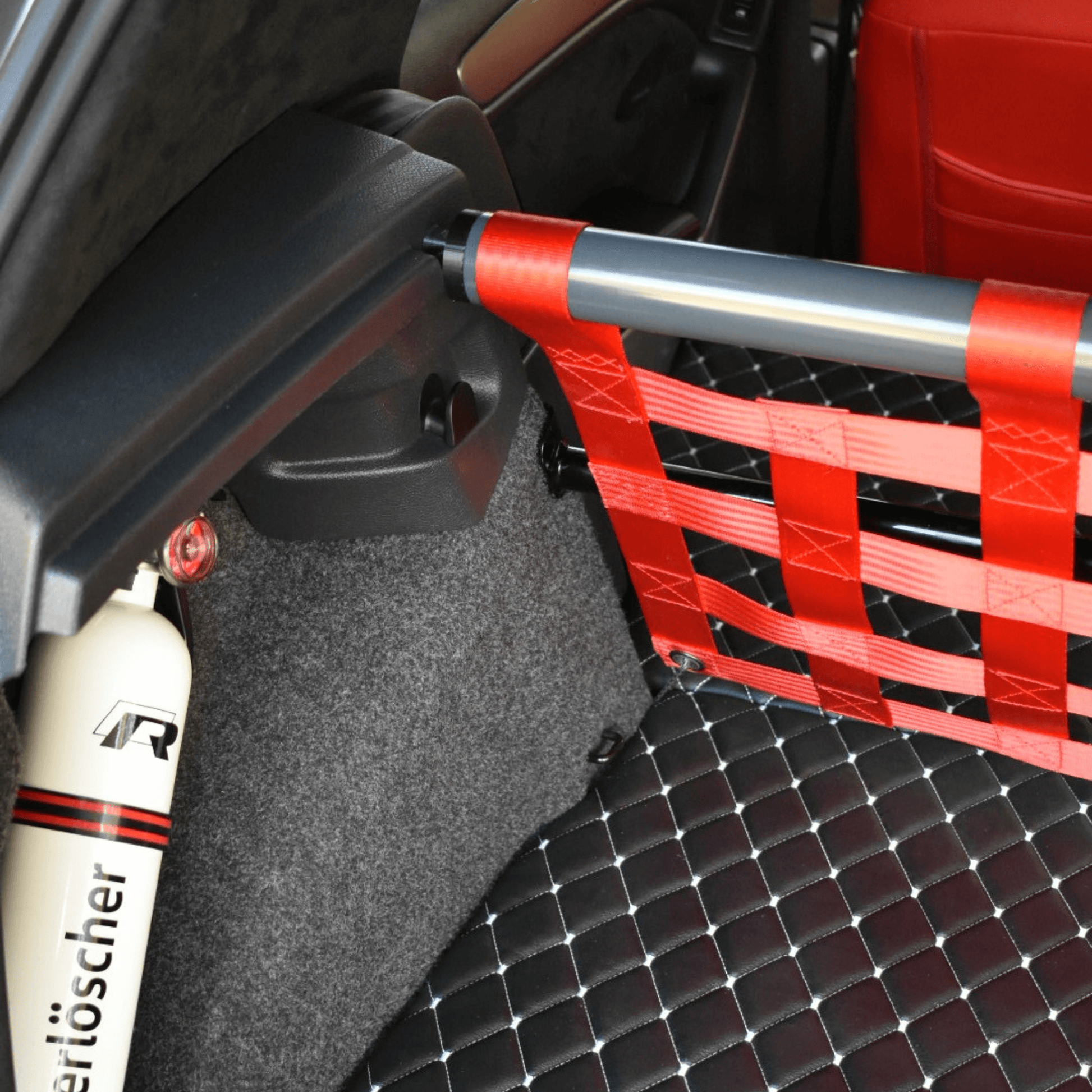 VW Golf Mk5 GTI Strut bar and Cargo net cargo-nets.co.uk