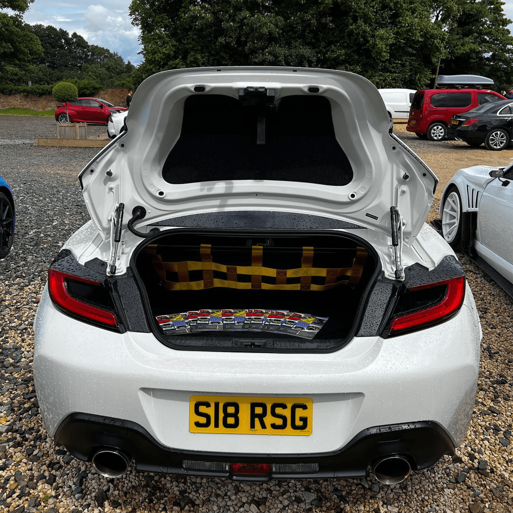 Toyota GR86 Strut bar and Cargo net cargo-nets.co.uk
