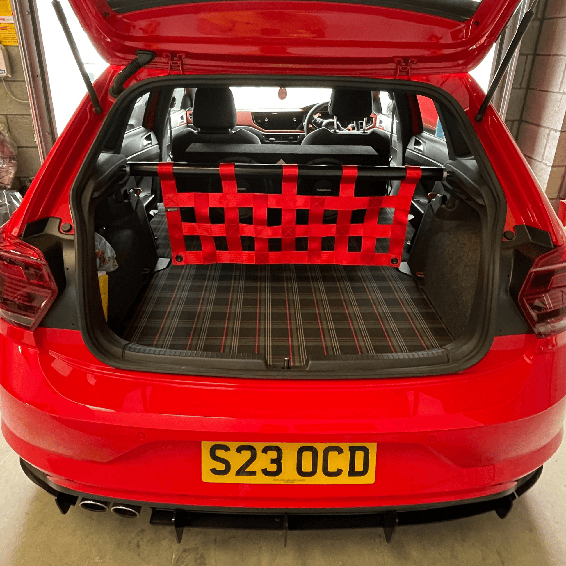 VW Polo Mk6 AW GTI Strut bar and Cargo net cargo-nets.co.uk