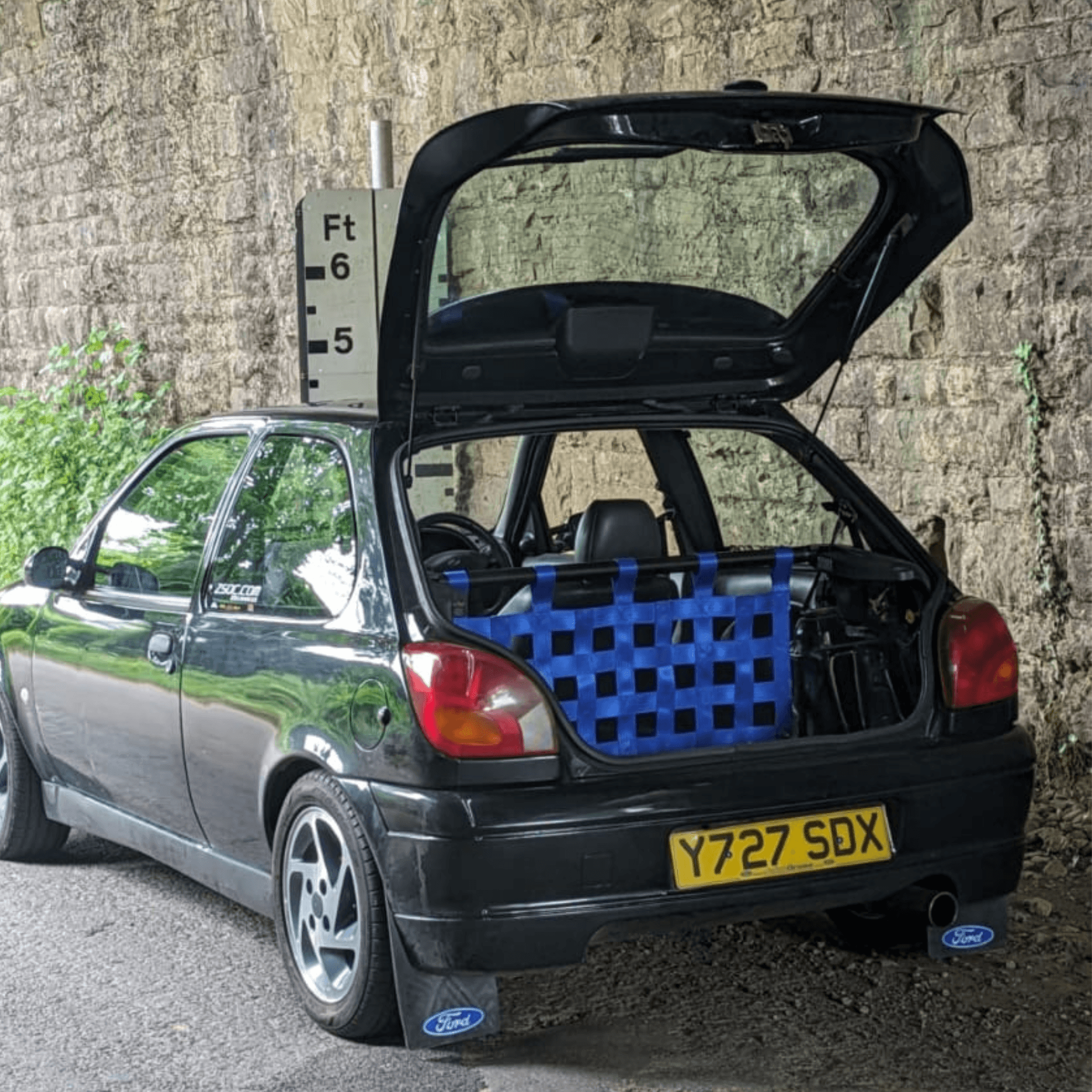 Ford Fiesta Mk4 Mk5 Zetec S Strut bar and Cargo net cargo-nets.co.uk